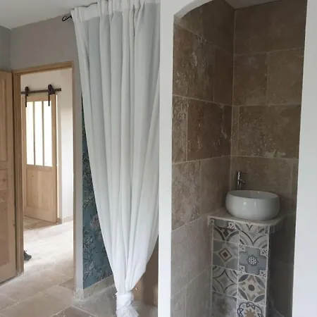 Villa Mirabelles Bastide, Piscine Privee Chauffee Uzès
